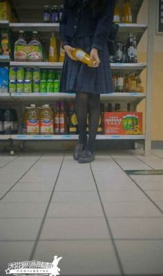 年轻母亲二