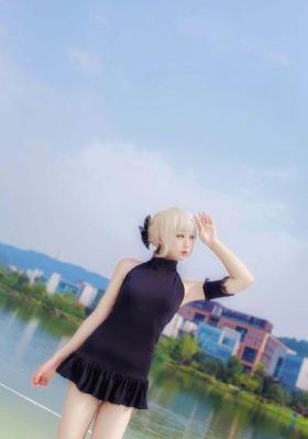 年轻寡妇